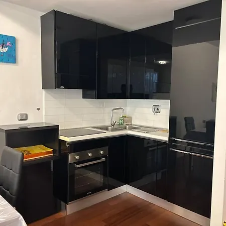 Withparking & Self Checkin פירנצה